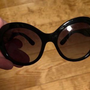 Dolce & Gabbana plain black sunglasses